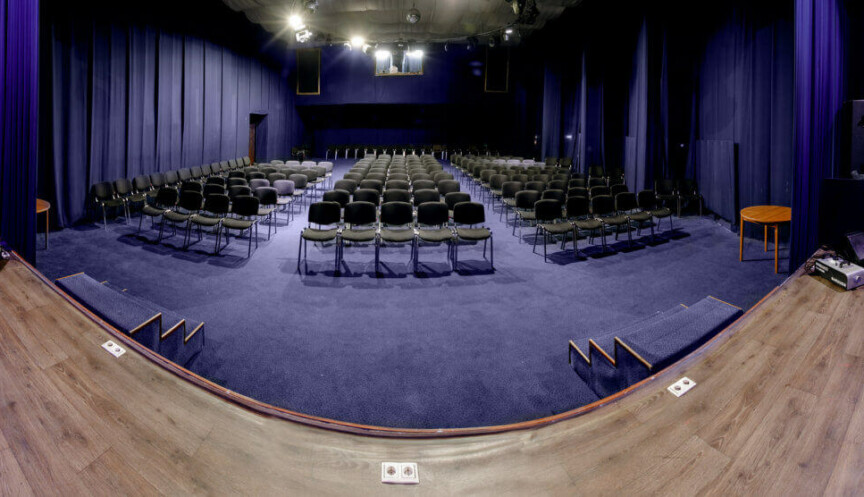 Киноконцертный зал